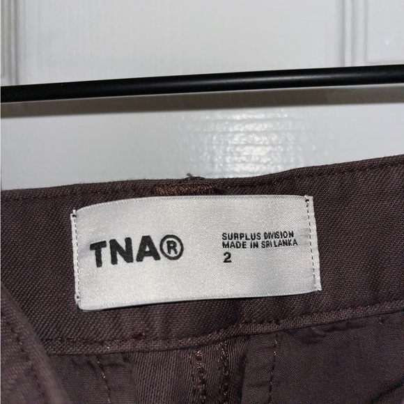 Aritzia TNA Supply Cargo Mini Skirt - Picture 6 of 7